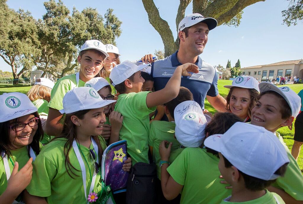Jon Rahm alumnos Brea de Tajo2©Bosco Martín_preview