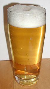 320px-Helles_im_Glas-Helles_(pale_beer)