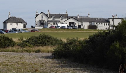 Royal_Aberdeen_Golf_Clubhouse_-_geograph.org.uk_-_1500189